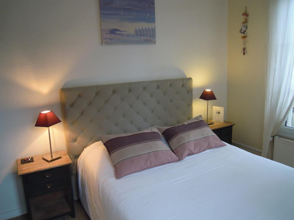 Hotel Des Falaises Villers-sur-Mer Oda fotoğraf