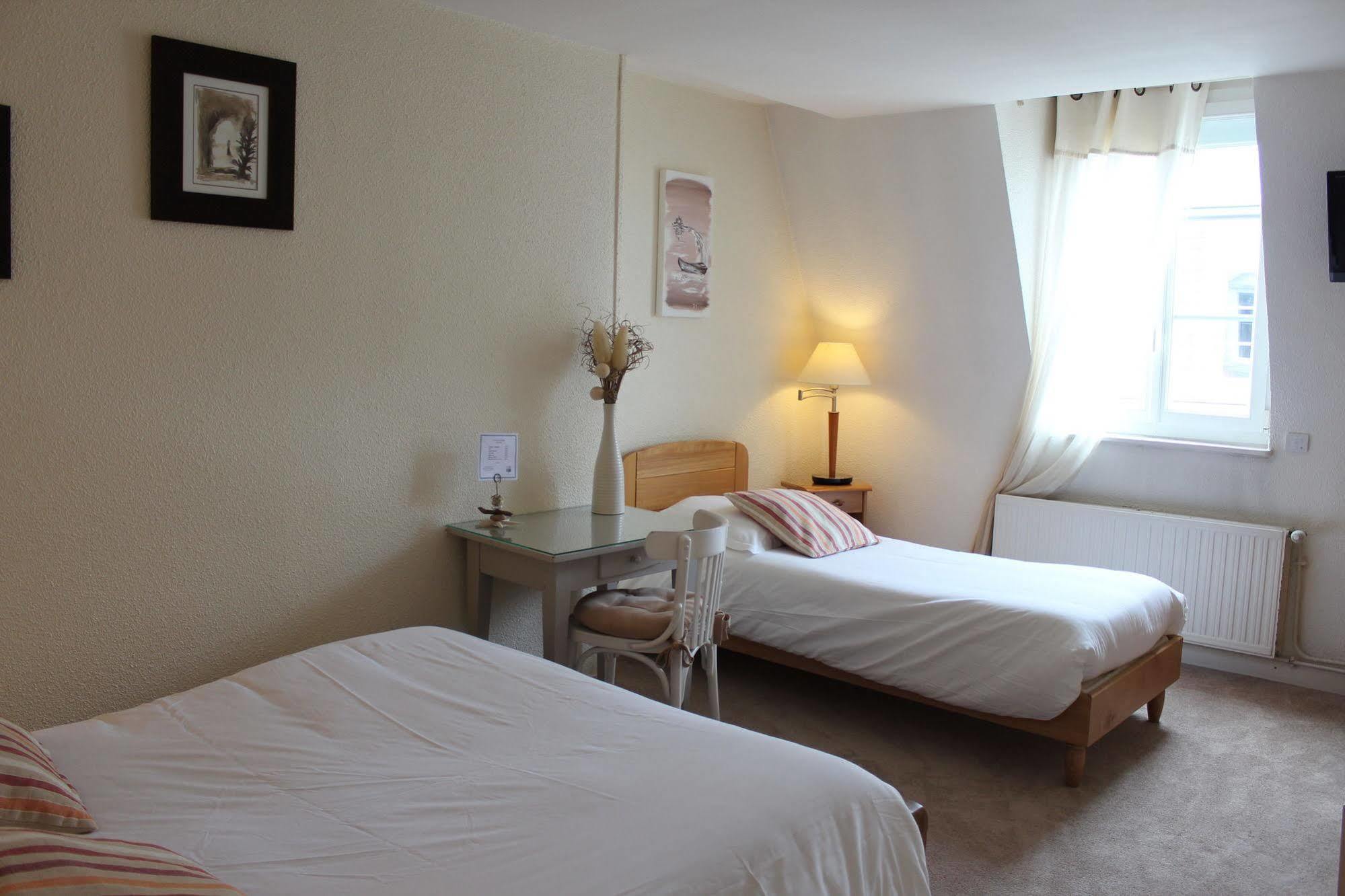 Hotel Des Falaises Villers-sur-Mer Dış mekan fotoğraf
